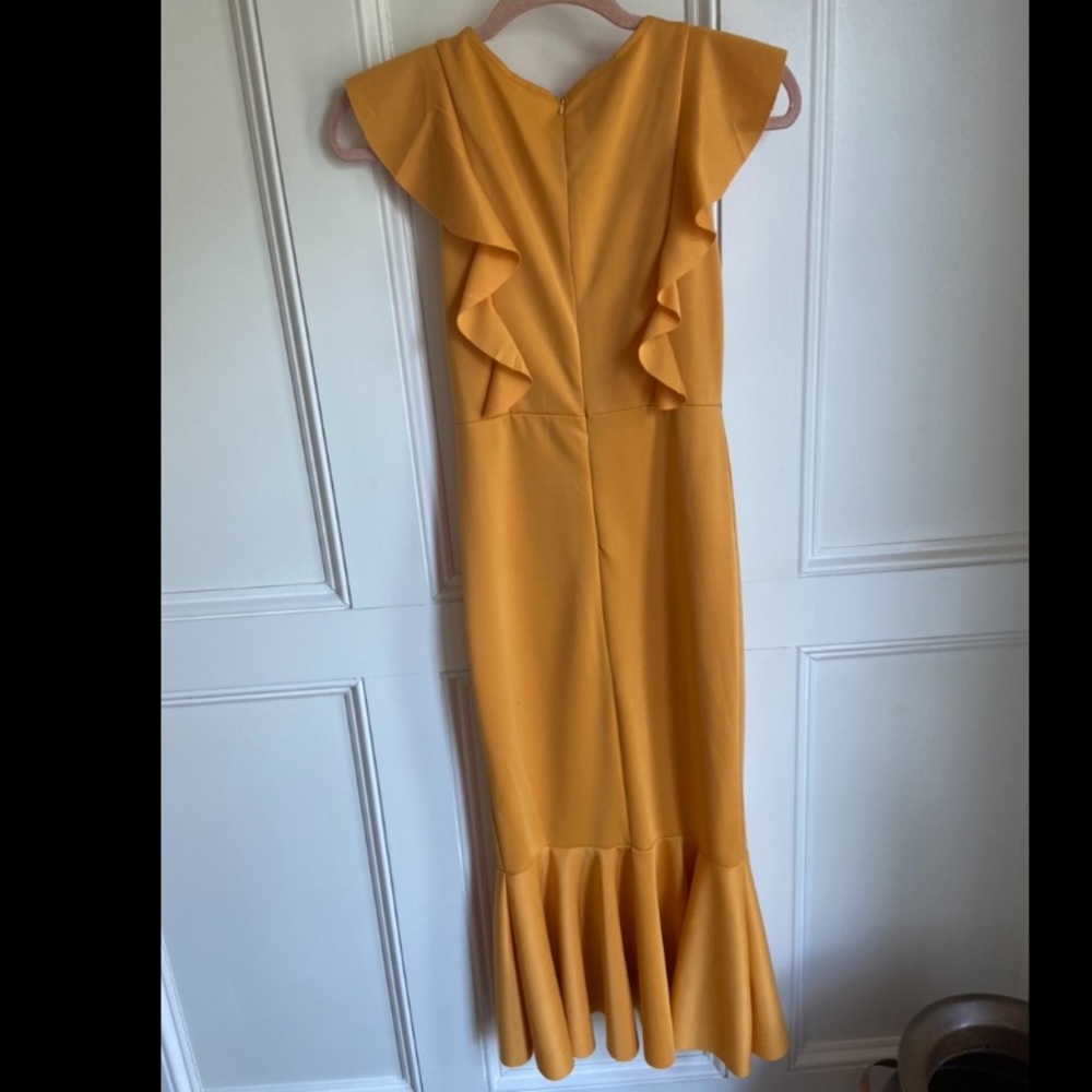 Dress - Picture 2 of 2